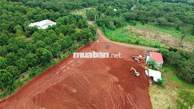 Đất chính chủ view Hồ, 61m mặt tiền, giá chỉ 369tr.