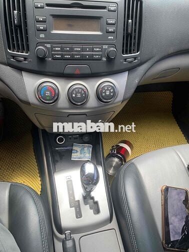 Hyundai Elantra 2010 1.6 AT - 90000 km số tự động