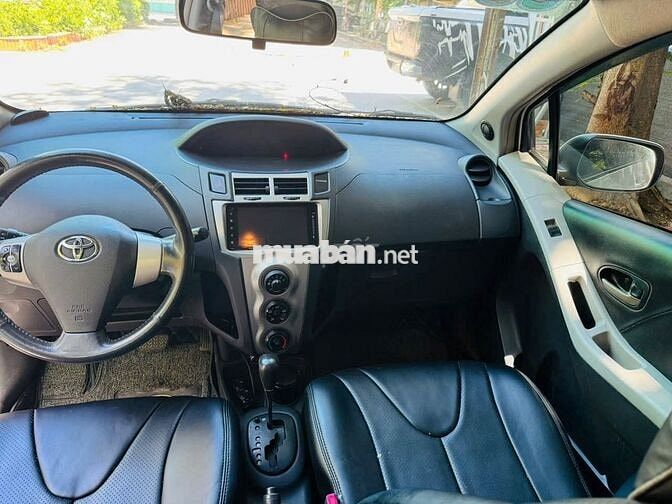 Bán xe Toyota Yaris 2011 1.3 AT - giá 238trhaf