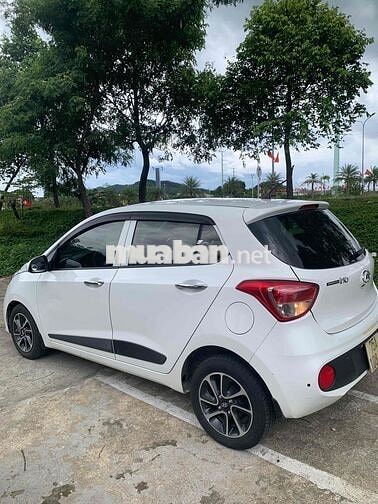 Hyundai Grand i10 2017 Grand 1.2 AT - 50000 km
