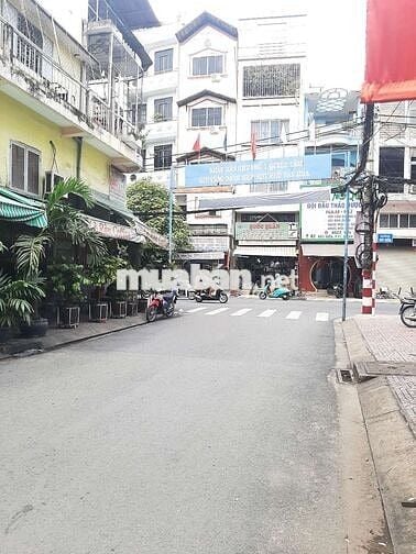 Cho thuê nhà mặt tiền Năm Châu, ngã tư nãy hiền, dt. 4x13m 1 lầu. 14tr