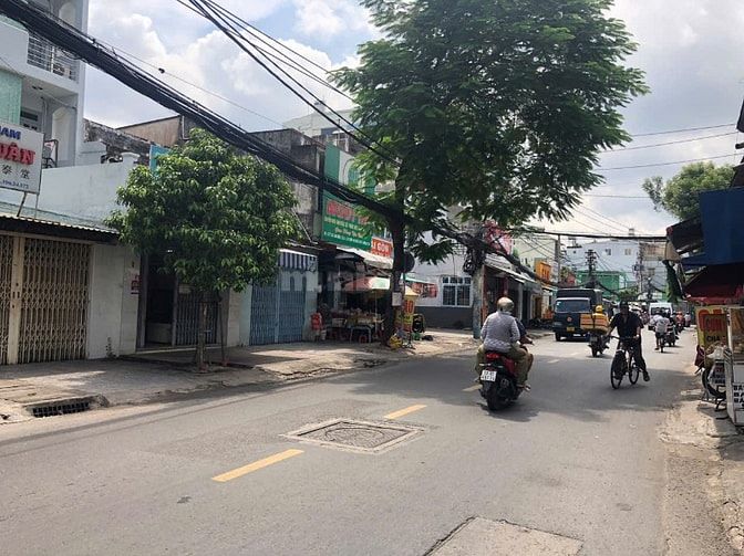 Nhà mặt tiền kinh doanh đa ngành nghề , Lạc Long Quân, Q.11