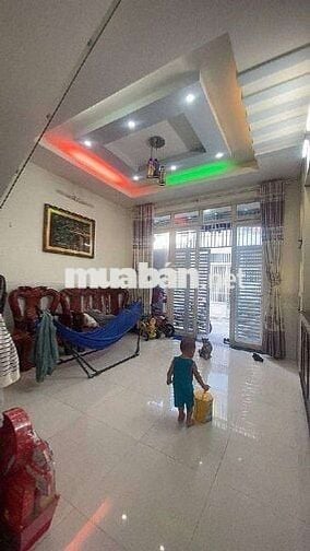 6,5 tỷ dg phú thọ hòa khu chợ vải 
Hẻm ôtô đường mới trải nhựa