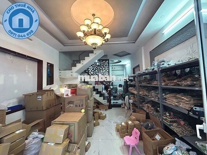 Nhà 3 Lầu Cho Thuê Giá Rẻ 1/Đường HT 13 Phường Hiệp Thành Quận 12