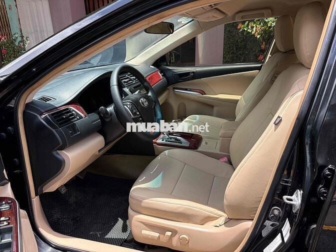 Toyota Camry 2014 2.5G - 86000 km