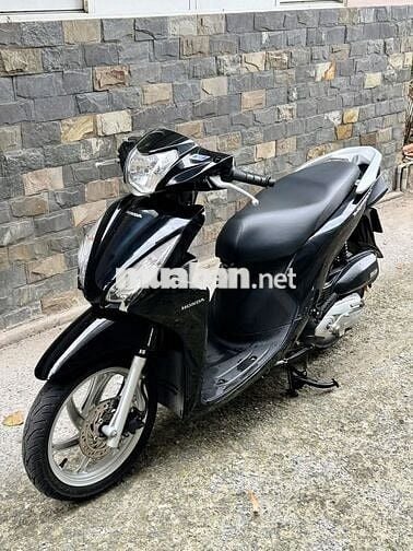 Honda Vision date 2016 1 chủ sử dụng biển tp