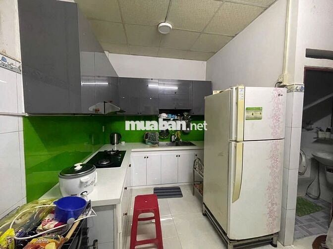 Nhà quận 7,cần bán gấp nhà ở quận 7 giá 4,5 tỷ