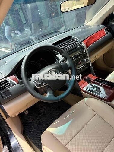 Toyota Camry 2014 2.5G - 86000 km