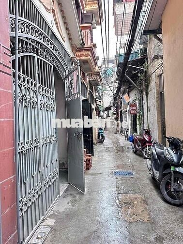 Nhanh! Chính Kinh, kinh doanh, 40m ra phố, ngõ 3m. Nhà đẹp.44m Chỉ 7,8