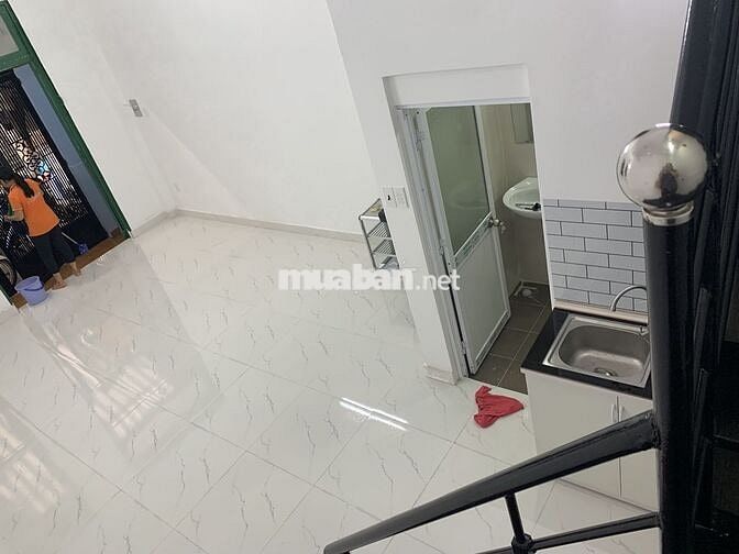 Chính chủ bán nhà hẻm rộng 4*9 Điện Biên Phủ sát Nguyễn Bỉnh Khiêm Q1