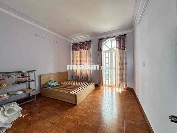 NHÀ MẶT TIỀN ĐƯỜNG HUỲNH TẤN PHÁT, NHÀ BÈ.