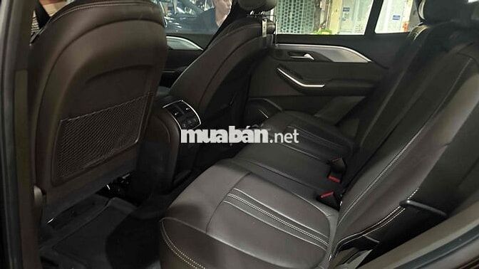VinFast Lux SA2.0 2021 Premium 2.0 AT - 45000 km