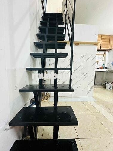 Nhà nhỏ nguyên căn 2546 Phạm Thế Hiển giá rẻ