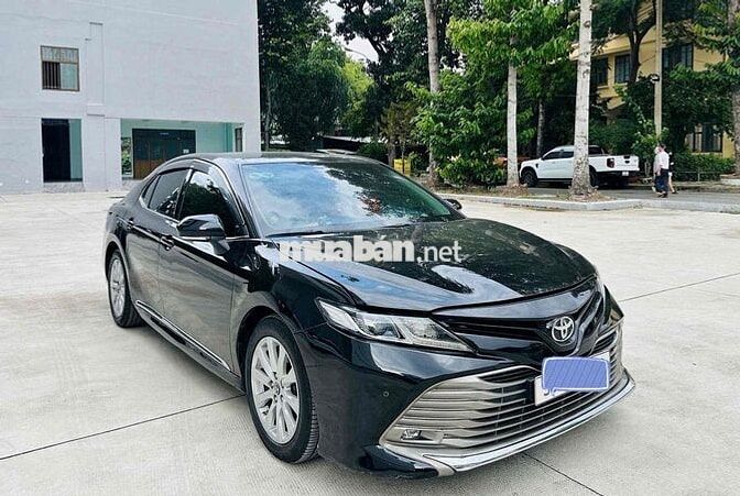 Toyota Camry 2019 2.0G - 76000 km