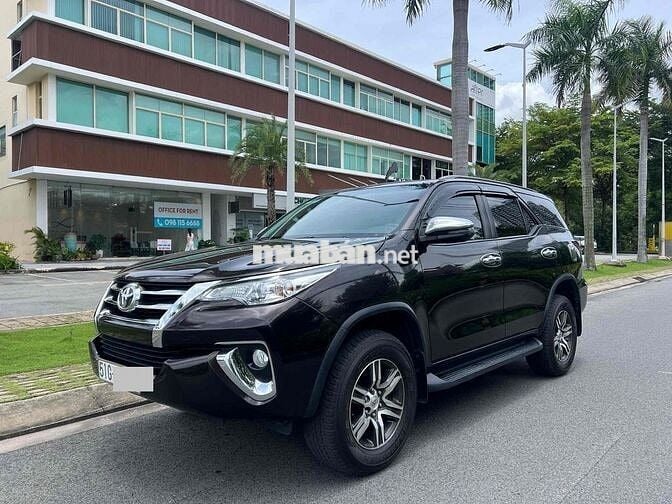 Toyota Fortuner 2018 2.7V 4x2 AT - 56000 km chuẩn