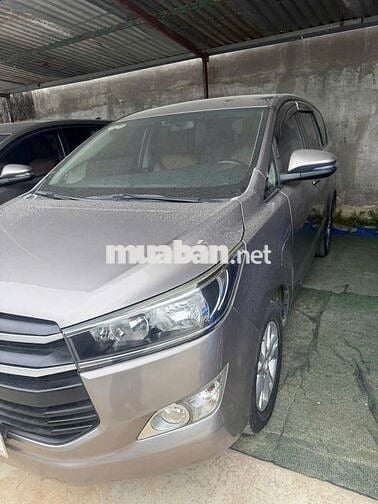 Toyota Innova 2019 2.0E - 75000 km