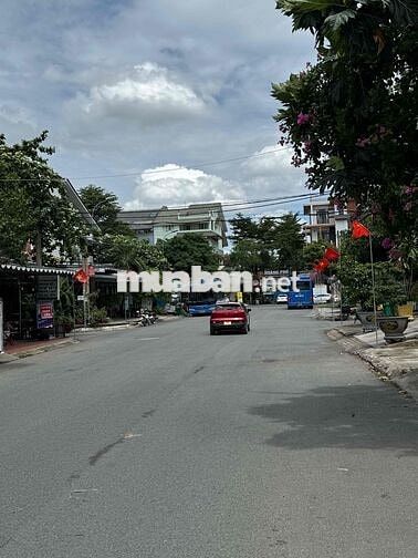 Chính chủ bán đất mặt tiền đường 25 khu bên sông sau Gigamall