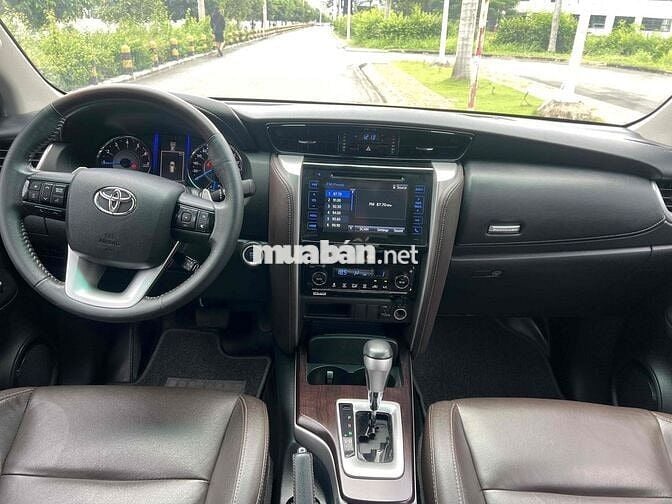 Toyota Fortuner 2018 2.7V 4x2 AT - 56000 km chuẩn