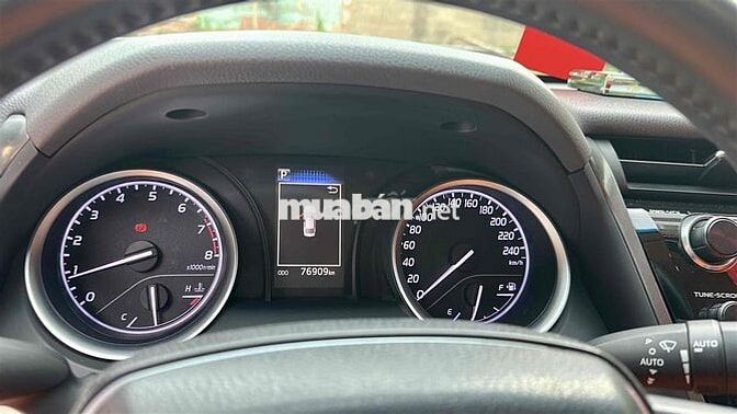 Toyota Camry 2019 2.0G - 76000 km