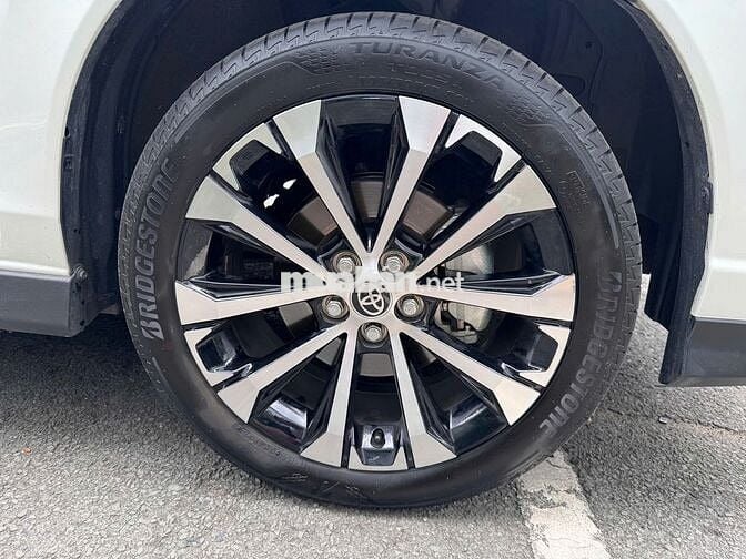 Toyota Veloz Cross 2025 - Xe Mới Đẹp Bao Test Hãng