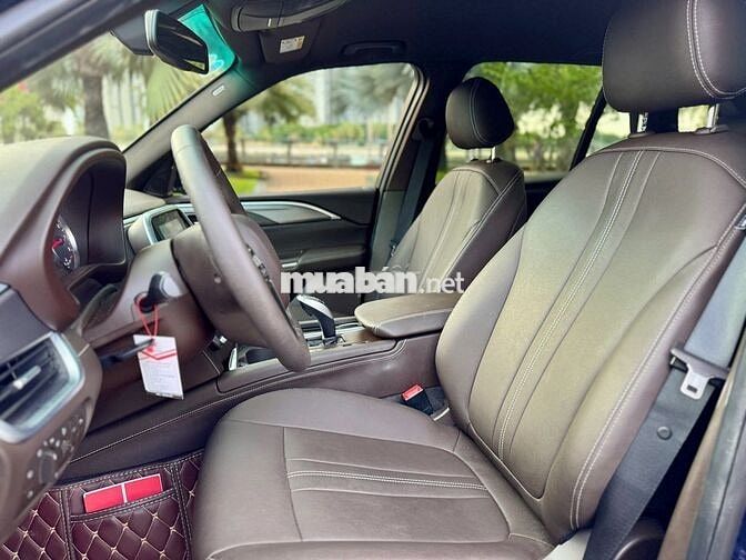 Vinfast Lux SA Plus 2019 - Màu xanh - 2v2km