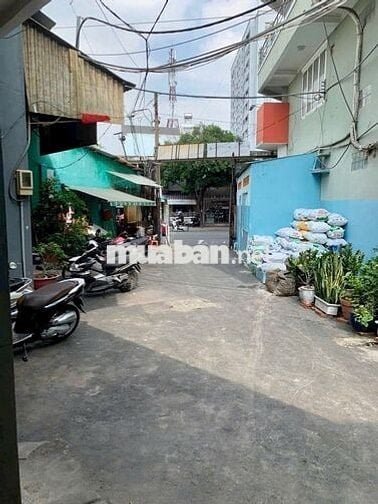 Chính chủ cho thuê nhà diện tích 205 m2- Đường Bình Thới Quận 11