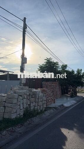 MẶT TIỀN ĐƯỜNG HÙNG VƯƠNG HOÀ HIỆP, CÁCH BIỂN 500M, GẦN DỰ ÁN HOÀ PHÁT