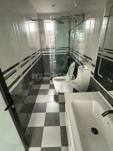 BÁN NHÀ PHỐ DƯƠNG VĂN BÉ – 5 TẦNG THANG MÁY – MỚI TINH – HƠN 8 