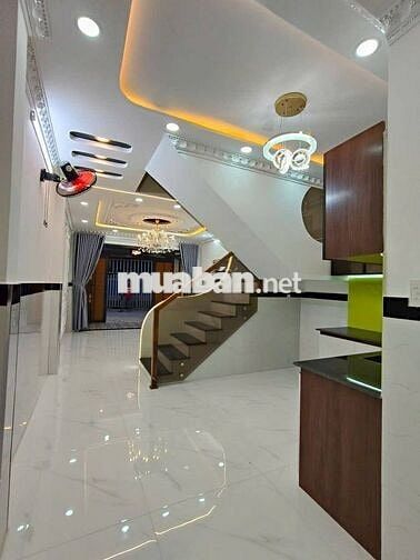 Bán gấp nhà 1 trệt 1 lầu –Sổ riêng, công chứng ngay