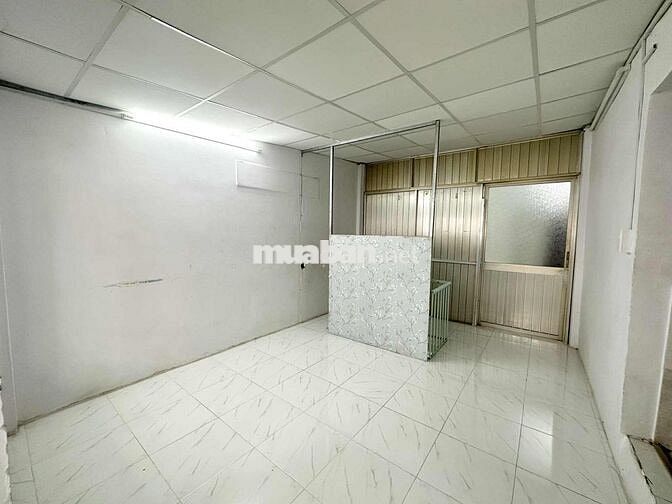 Cho thuê nhà 2 mặt tiền HBG Ngô Tất Tố P19  Q Bình Thạnh.