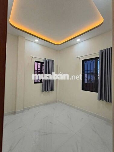 Bán gấp nhà 1 trệt 1 lầu –Sổ riêng, công chứng ngay