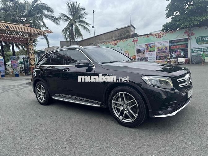 Mercedes Benz GLC Class 2017 300 - 62000 km
