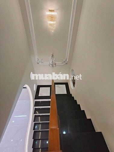 Bán gấp nhà 1 trệt 1 lầu –Sổ riêng, công chứng ngay