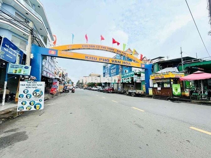 cần bán lô đất rẽ nhất trong khu dân cư phú thịnh long bình tần cổng11