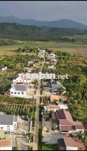 Đất sổ đỏ 900m2 sát bên Buôn Mê Thuột