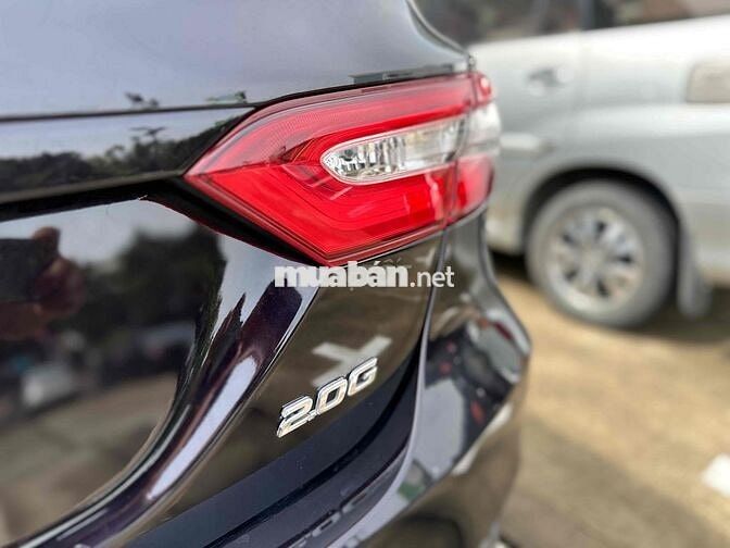 Toyota Camry 2019 2.0G - tự động BH 1 năm HÃNG