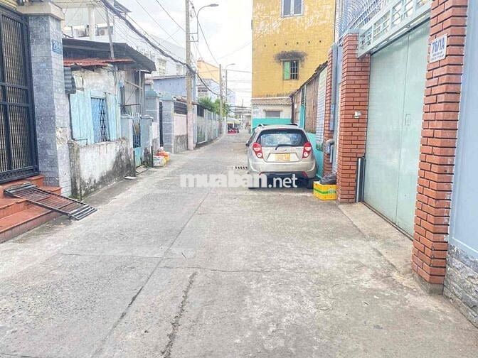Bán nhà hẻm oto sát mt Dương Văn Cam. 65m2 giá 5,3 tỷ. SHR, hoàn công