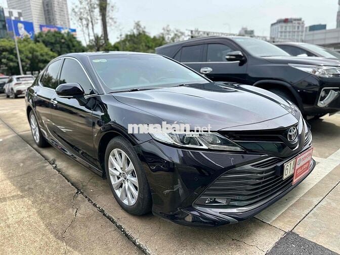 Toyota Camry 2019 2.0G - tự động BH 1 năm HÃNG