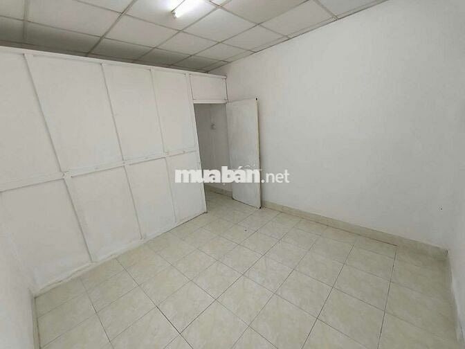 Cho thuê nhà nguyên căn dt 4×12 trệt 1 lầu đúc suốt 1pn kín 1pn hở 1wc