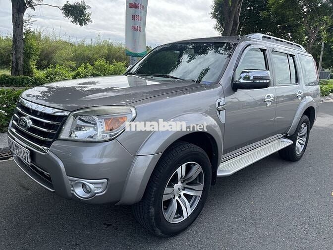 Ford Everest 2011 2.5L 4x2 MT - 78500 km