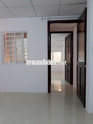 BÁN NHÀ ĐƯỜNG NHỰA 8M,3 TẦNG,NHỈNH 3 TỶ,GIÁP KÊNH THAM LƯƠNG