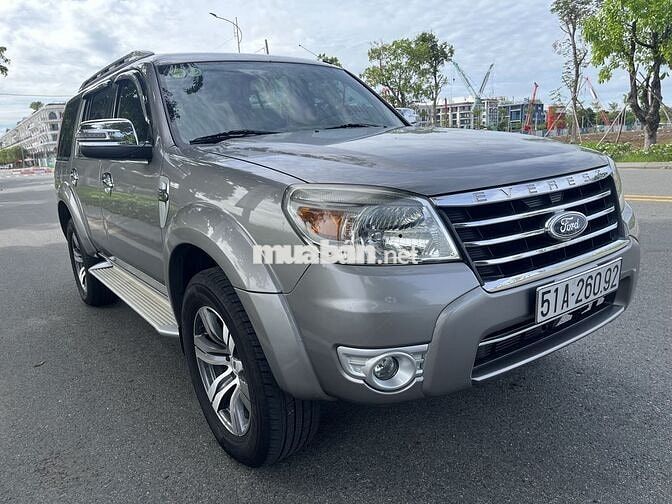Ford Everest 2011 2.5L 4x2 MT - 78500 km