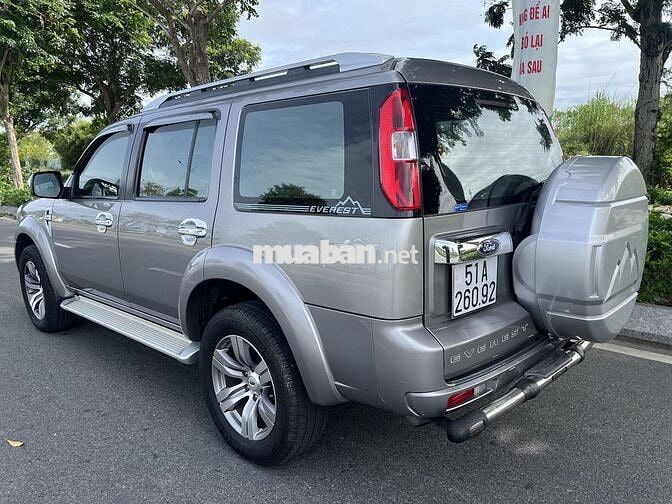 Ford Everest 2011 2.5L 4x2 MT - 78500 km