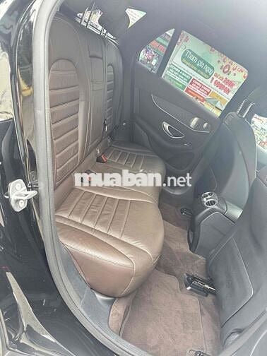 Mercedes Benz GLC Class 2017 300 - 62000 km