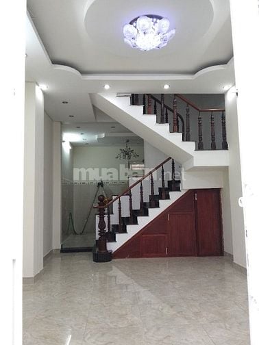Cho Thuê Nhà Nguyên Căn 3 Tầng + Sân Thượng, Đường Nguyễn Tuyển, Hẻm Ô