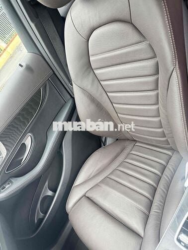 Mercedes Benz GLC Class 2017 300 - 62000 km