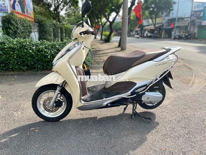 cần ra đi nhanh em lead 2018