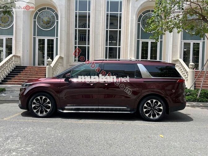 Kia Carnival Signature 2.2D 2022 - 1 Tỷ 220 Triệu