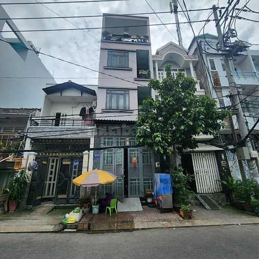 Bán nhà 4 tầng hẻm 122 Phú Định, Phường Phú Định, Quận 8, DT 4.2x15m