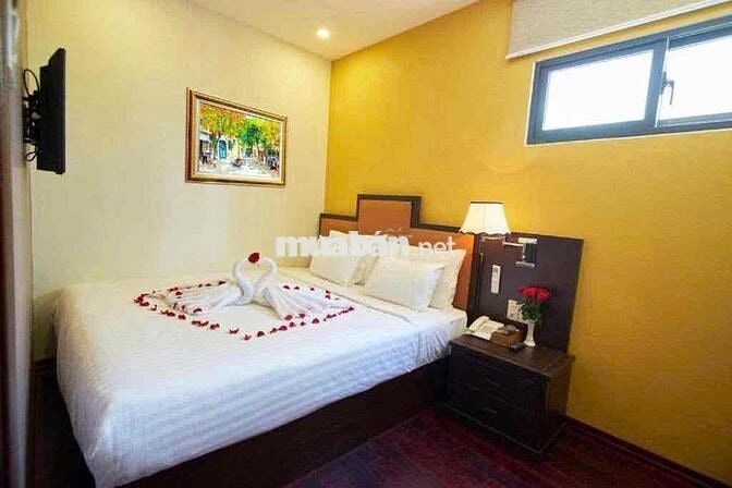 🏢Bán Khách sạn đừờng 11m Hùng Vương khu phố tây,cách biển 300m